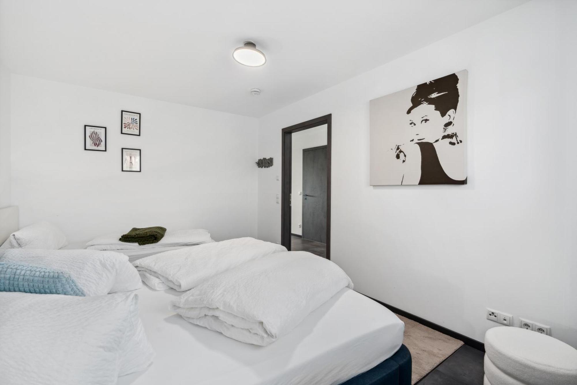 Anytime - Penthouse Mit Terrasse Und Bergsicht Apartment Friedrichshafen Ngoại thất bức ảnh